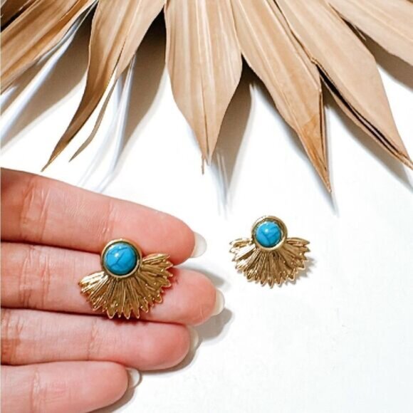 Gold vintage stud earrings N442 - Picture 5 of 5